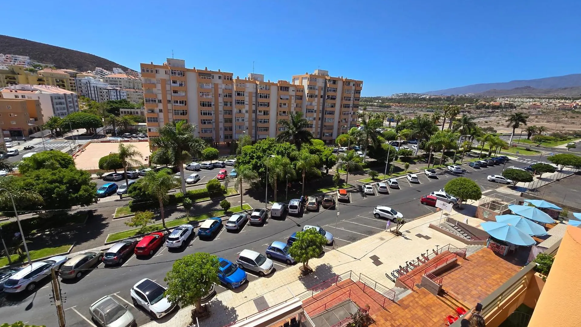 Exclusive Apartment Eden, Marble Floor, Luxury Bathroom, Heated Pool, Close To City Centre, Sea View, Balcony ロスクリスティアーノス 0*,  スペイン