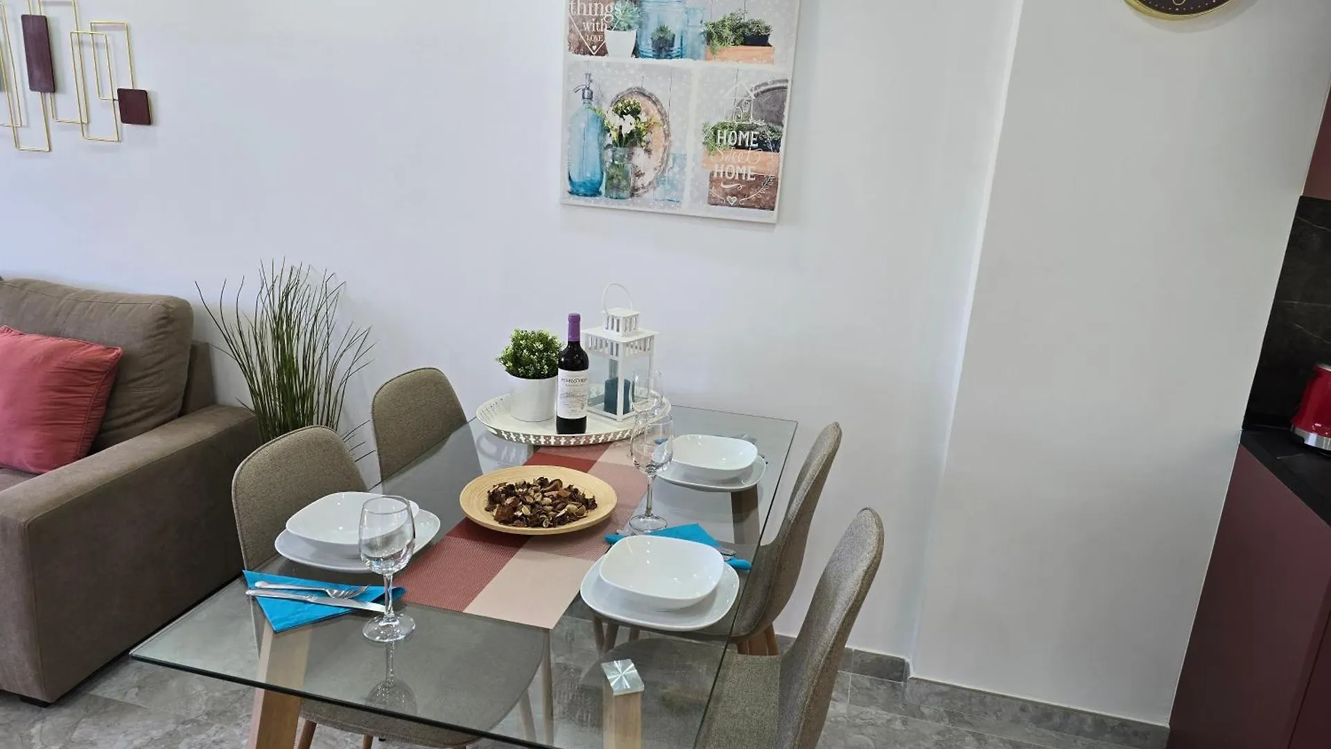 Exclusive Apartment Eden, Marble Floor, Luxury Bathroom, Heated Pool, Close To City Centre, Sea View, Balcony ロスクリスティアーノス